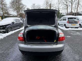 Audi A4 2.0 FSI  LEER Sedan 4-dr. picture 14