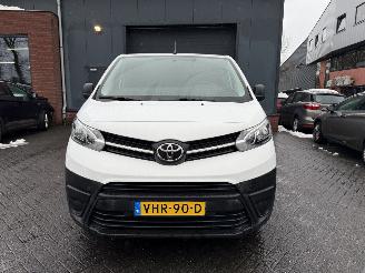 Toyota Proace 2.0 D-4D Cool Comfort Long picture 9