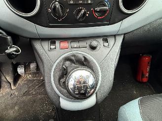 Citroën Berlingo 1.6 VTi Attraction (MPV 4-dr.) picture 23