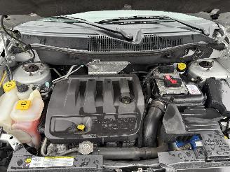 Jeep Compass 2.0 Limited (SUV 5-dr.) picture 27