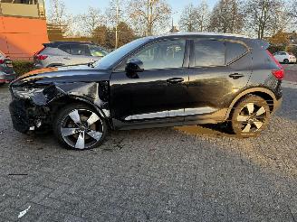 Volvo XC40 2.0 T5 AWD Intro Edition (SUV 5-dr.) picture 11