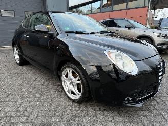 Vaurioauto  passenger cars Alfa Romeo MiTo 1.4 Distinctive (Hatchback 3-dr.) 2011/4