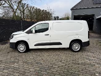 Avarii auto utilitare Opel Combo 1.5D L2H1 Edition (Bedrijfsauto 5-dr.) 2020/4