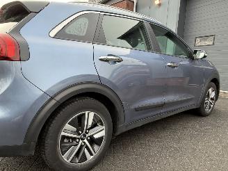 Kia Niro 1.6 GDi Hybrid ExecutiveLine (SUV 5-dr.) picture 31
