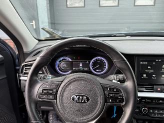 Kia Niro 1.6 GDi Hybrid ExecutiveLine (SUV 5-dr.) picture 19