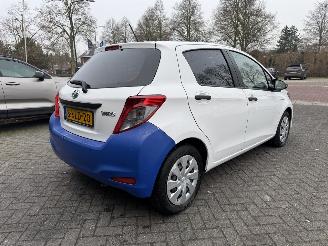 Toyota Yaris 1.5 Full Hybrid Comfort (Hatchback 5-dr.)  5330 EURO EX BTW picture 5