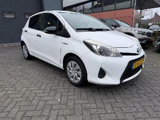 Toyota Yaris 1.5 Full Hybrid Comfort (Hatchback 5-dr.)  5330 EURO EX BTW picture 7