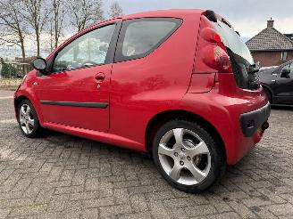 Peugeot 107 1.0-12V XR AIRCO  (Hatchback 3-dr.) picture 20