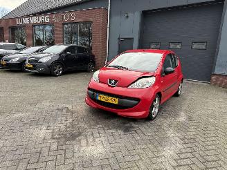 škoda osobní automobily Peugeot 107 1.0-12V XR AIRCO  (Hatchback 3-dr.) 2009/8