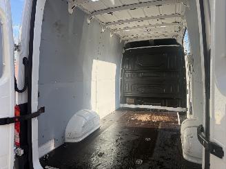 Volkswagen Crafter 35 2.0 TDI L3H3 Comfortline picture 13