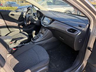 Opel Astra 1.4 Business+ picture 24