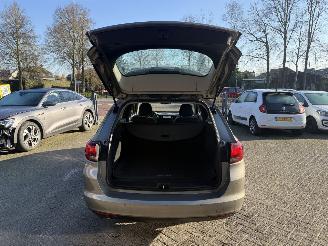 Opel Astra 1.4 Business+ picture 14