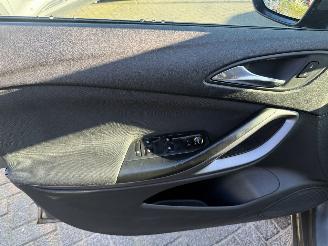 Opel Astra 1.4 Business+ picture 17