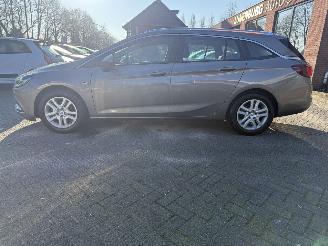 Opel Astra 1.4 Business+ picture 5