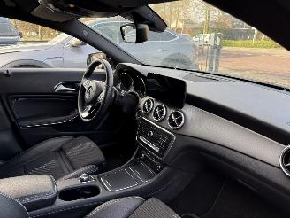 Mercedes Cla-klasse 200D LEASE EDITION picture 16