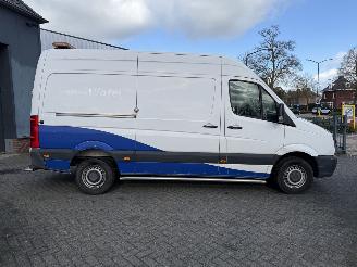 Volkswagen Crafter 2.0 TDI L2H2  BEDRIJFSWAGENINRICHTING (Bedrijfsauto 5-dr.) picture 6