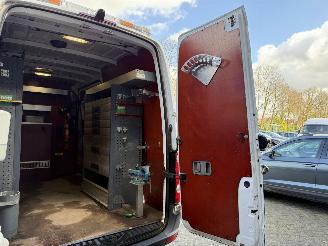 Volkswagen Crafter 2.0 TDI L2H2 BEDRIJFSWAGENINRICHTING  (Bedrijfsauto 5-dr.) picture 12