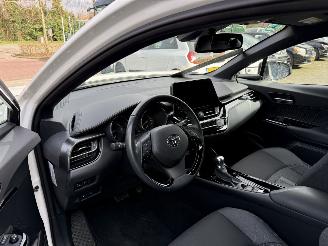 Toyota C-HR 1.8 Hybrid Style (SUV 5-dr.) picture 17