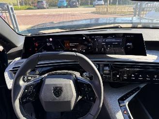 Peugeot 3008 1.2 Hybrid 136 Allure (SUV 5-dr.) picture 4