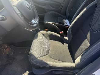 Renault Clio 0.9 TCe Zen (Stationwagen 5-dr.) picture 14