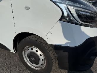 Renault Trafic 2.0 dCi 120 T30 L2H1 Comfort picture 26