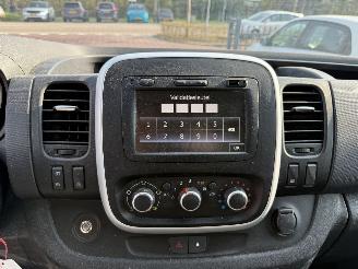 Renault Trafic 2.0 dCi 120 T30 L2H1 Comfort picture 13