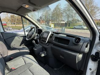 Renault Trafic 2.0 dCi 120 T30 L2H1 Comfort picture 19