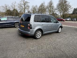 Auto incidentate Volkswagen Touran 1.4 TSI Comfortline 7 PERSOONS  (MPV 5-dr.) 2009/9