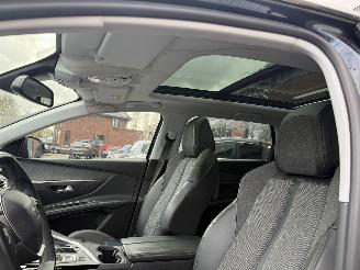 Peugeot 5008 1.2 PureTech Allure (SUV 5-dr.) picture 18