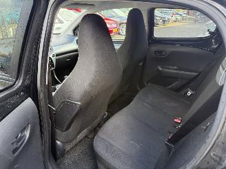 Peugeot 108 1.0 e-VTi Active (Hatchback 5-dr. picture 13