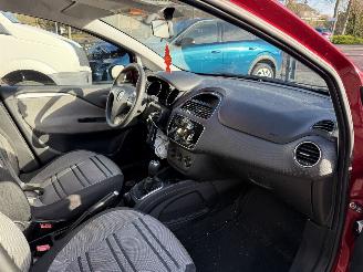 Fiat Punto Evo 1.4 GP AUTOMAAT  (Hatchback 5-dr.) picture 16