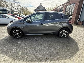 Peugeot 208 1.4 VTi Griffe (Hatchback 5-dr.) picture 2