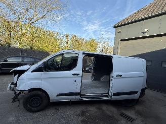 Ford Transit Custom 290 2.0 TDCI L2H1 2 SCHUIFDEUREN Ambiente picture 13