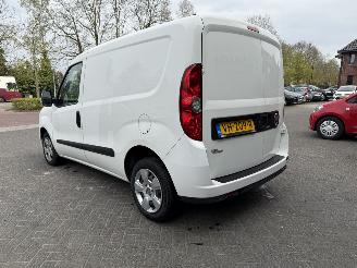Fiat Doblo 1.6 MultiJet SX (Bedrijfsauto 5-dr.) picture 3