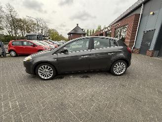 Fiat Bravo 1.4 T-Jet Emotion (Hatchback 5-dr.) picture 2