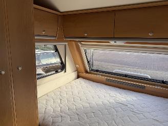 Kip  Celebration  44 ttz  MOVER  SCHADEVRIJ picture 24