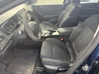 Renault Mégane 1.5 dCi Eco2 Zen picture 17