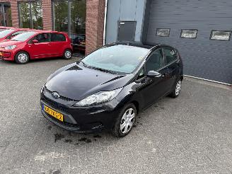 Ford Fiesta 1.25 Limited (Hatchback 5-dr.) picture 23