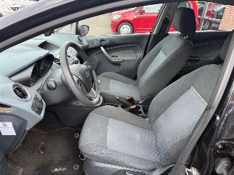 Ford Fiesta 1.25 Limited (Hatchback 5-dr.) picture 14