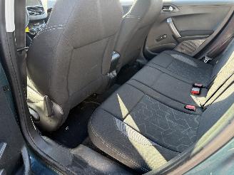 Peugeot 2008 1.2 PureTech AUTOMAAT PANORAMDAK  Blue Lion (SUV 5-dr.) picture 20