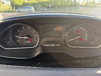 Peugeot 2008 1.2 PureTech AUTOMAAT PANORAMDAK  Blue Lion (SUV 5-dr.) picture 23