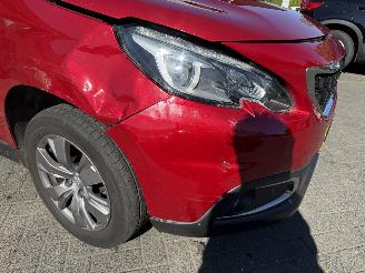 Peugeot 2008 1.2 PureTech Blue Lion (SUV 5-dr.) picture 25