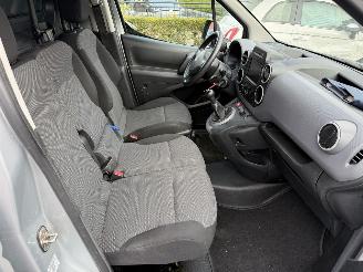 Peugeot Partner 120 1.6 BlueHDi 100 L1 Pro NAVIGATIE  AIRCO picture 13