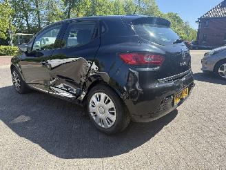 Renault Clio 0.9 TCe Expression (Hatchback 5-dr.) picture 3