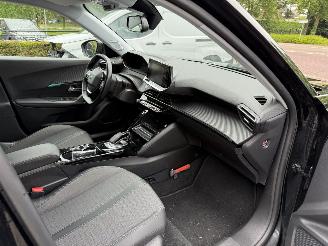 Peugeot e-2008 EV Allure 50 kWh 10950 EURO EX BTW  (SUV 5-dr.) picture 12