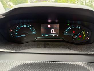 Peugeot e-2008 EV Allure 50 kWh 10950 EURO EX BTW  (SUV 5-dr.) picture 18