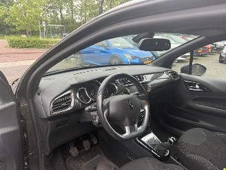 Citroën DS3 1.2 VTi So Chic (Hatchback 3-dr.) picture 14