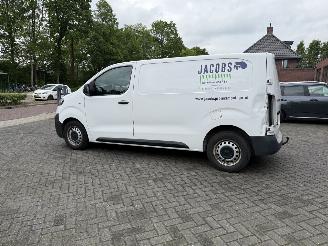 Peugeot Expert 2.0 BlueHDI 120 Pro picture 14