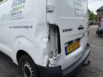 Peugeot Expert 2.0 BlueHDI 120 Pro picture 12