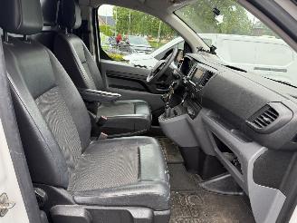 Peugeot Expert 2.0 BlueHDI 120 Pro picture 28